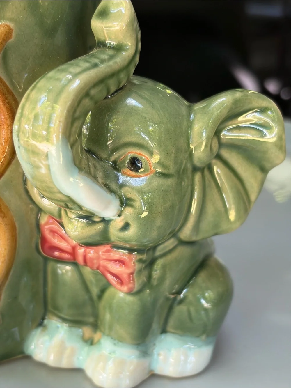 Vtg Baby Elephant Trunk Up Green Majolica Ceramic Vase W/ Red Flowers 6” Signed